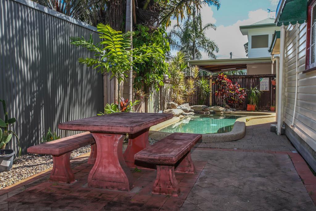 Ryan'S Rest Boutique Accommodation Cairns Exterior photo