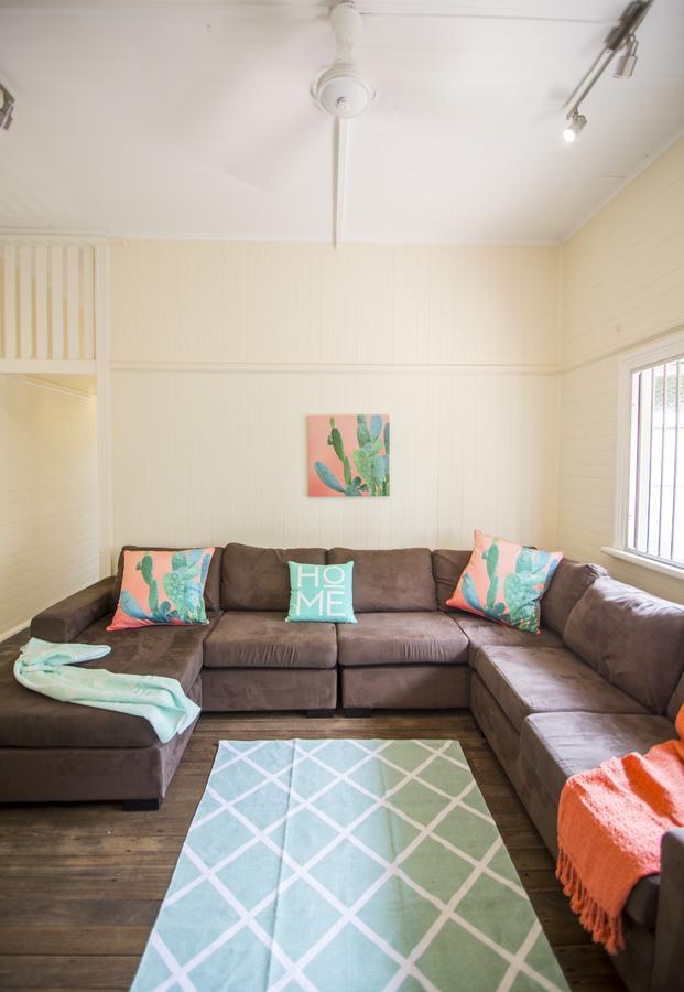 Ryan'S Rest Boutique Accommodation Cairns Exterior photo