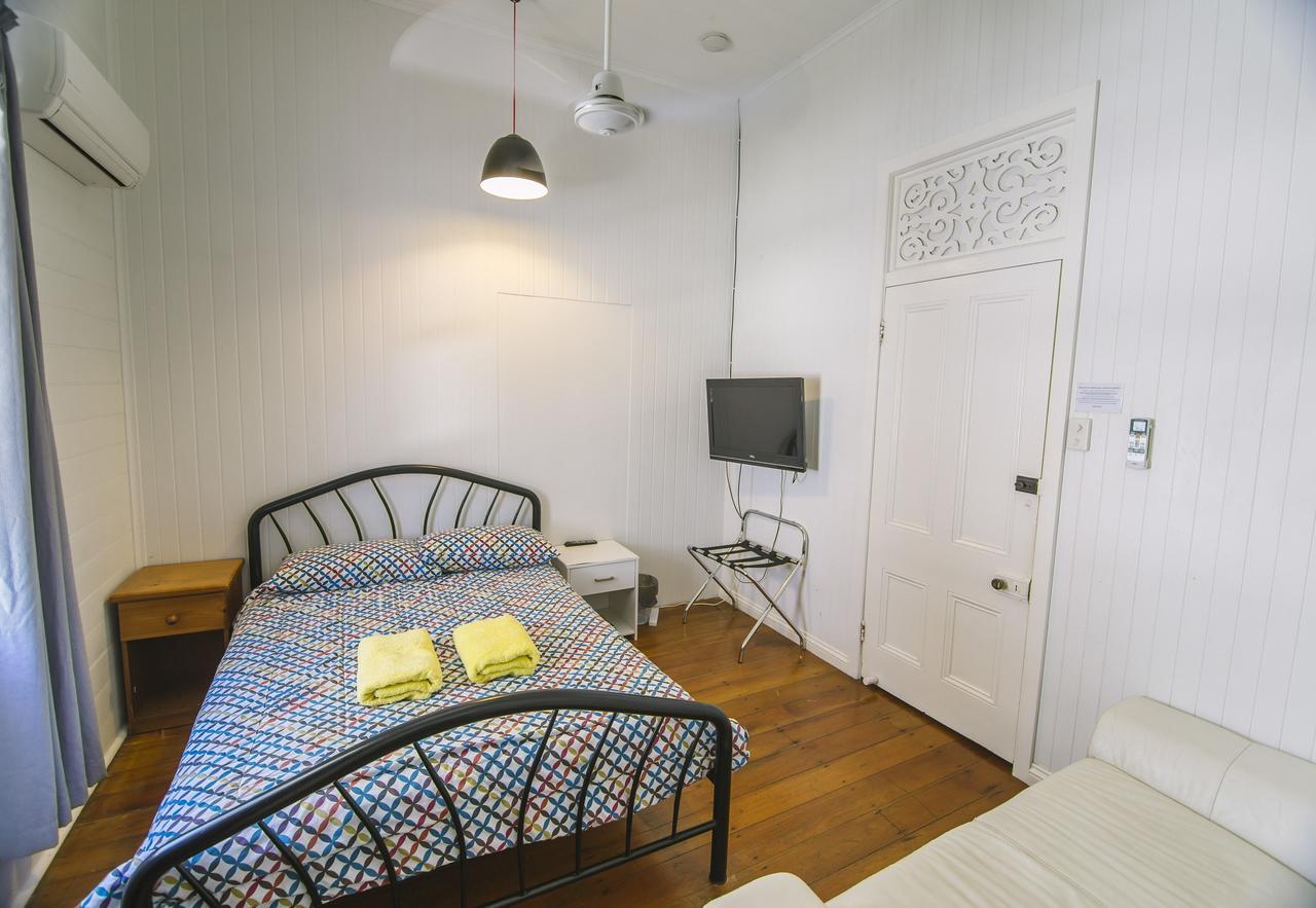 Ryan'S Rest Boutique Accommodation Cairns Exterior photo